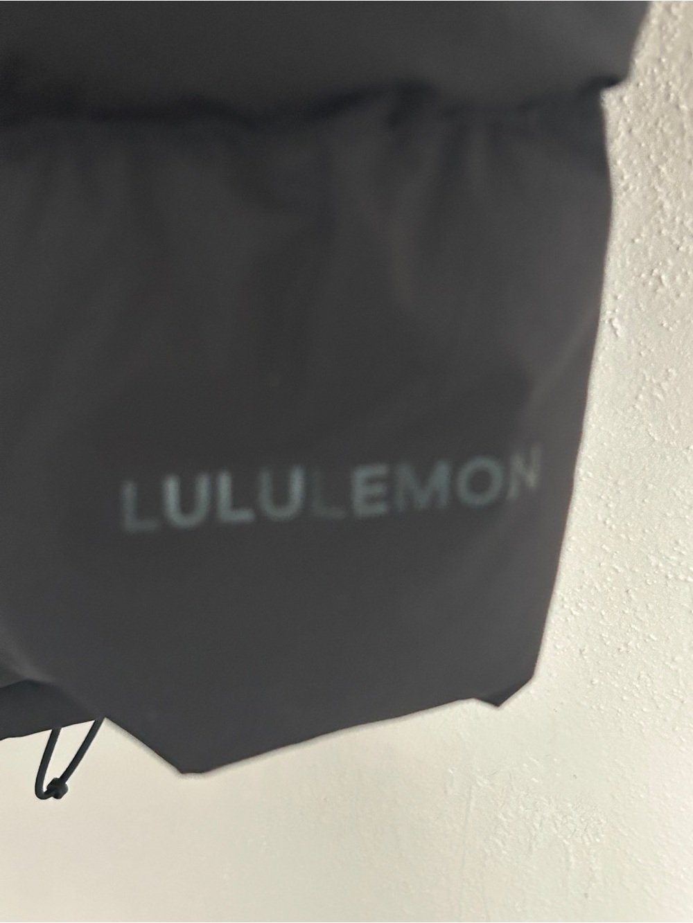 Lululemon Cinch Waist 600 Down Full Zip Puffer Jacket black no hood - Picture 6 of 12